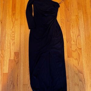 Amazon Black One-Shoulder Sleeveless Cocktail Gown
